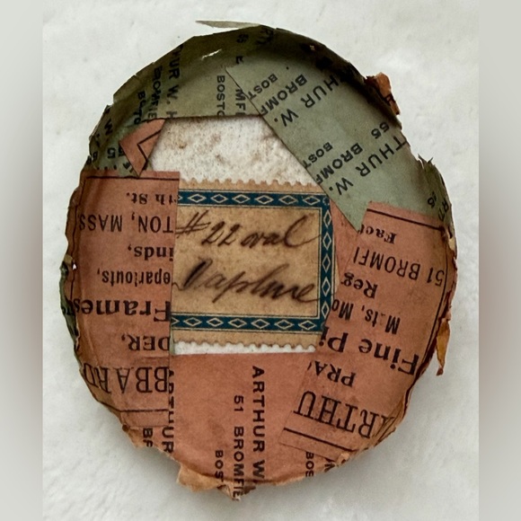 Porcelain Hand-painted Daphne Miniature Plaque Gilded Frame Signed Damaged Frame - Picture 7 of 16